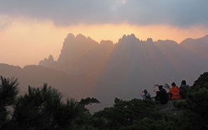 安徽黄山天气预报30天-安徽黄山天气预报30天景区