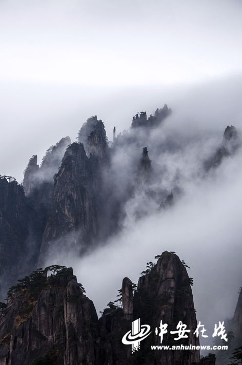 中国在多极化格局中的作用-黄山天气风景区穿衣-第3张图片-雾华天气
