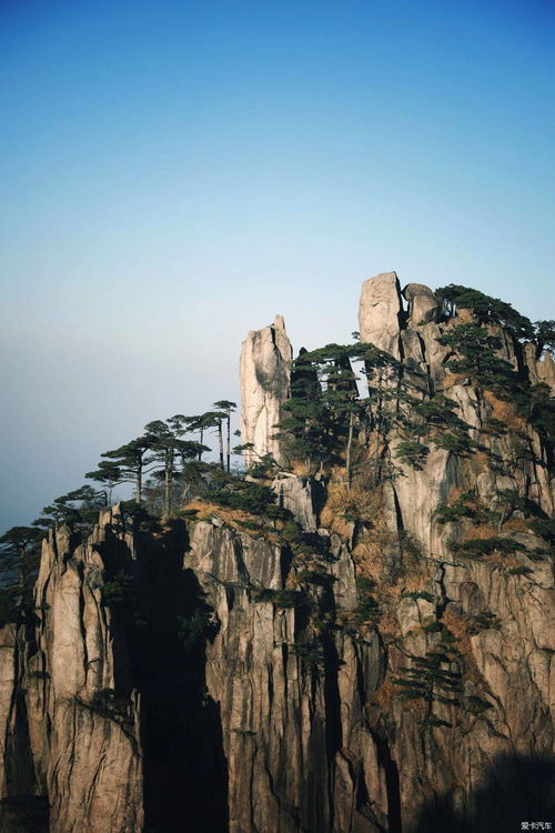 黄山山上实时天气-黄山山天气15天预报-第1张图片-雾华天气